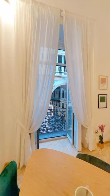 Maison In Centro Napoli Eksteriør billede