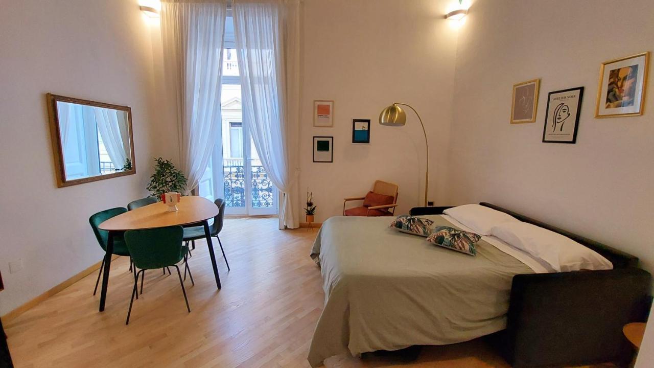 Maison In Centro Napoli Eksteriør billede