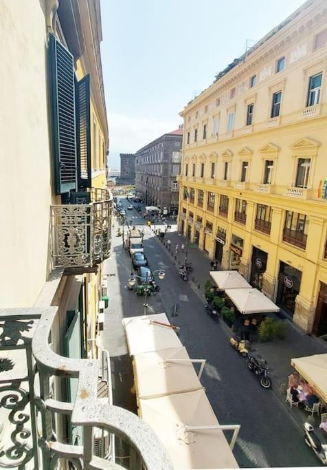 Maison In Centro Napoli Eksteriør billede