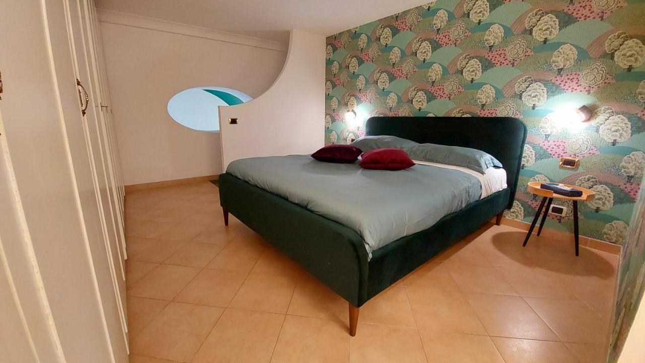 Maison In Centro Napoli Eksteriør billede